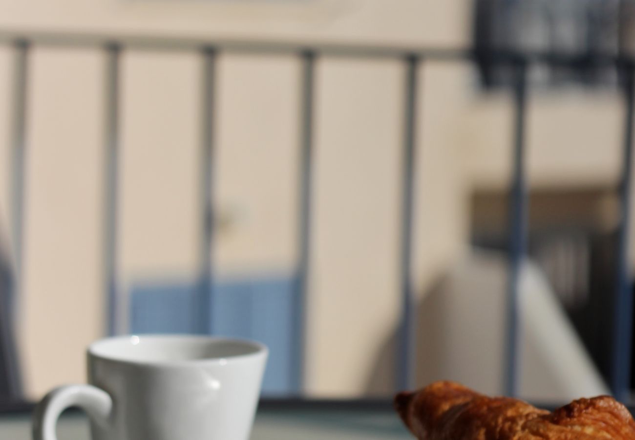 Апартаменты на Paphos - STAY Vera's Apartment