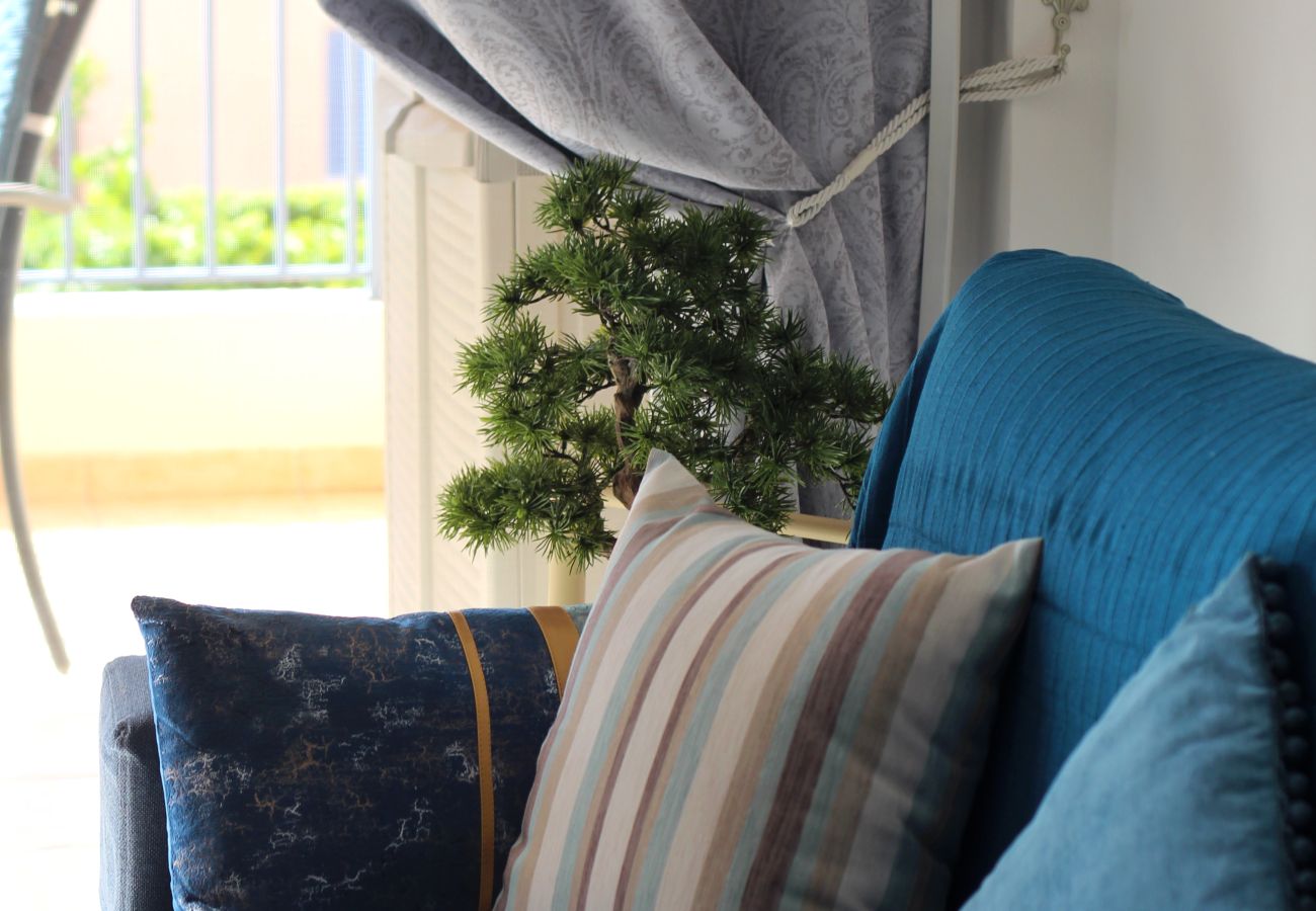 Апартаменты на Paphos - STAY Regina Apartment