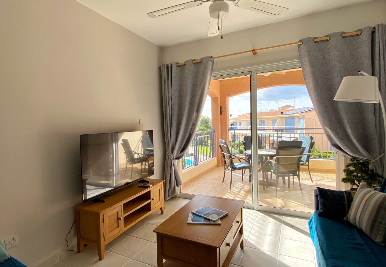 Апартаменты на Paphos - STAY Regina Apartment