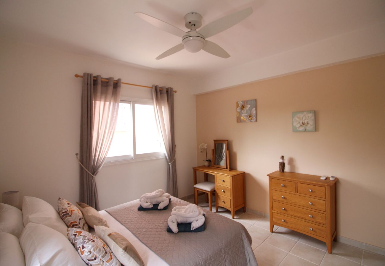 Апартаменты на Paphos - STAY Regina Apartment
