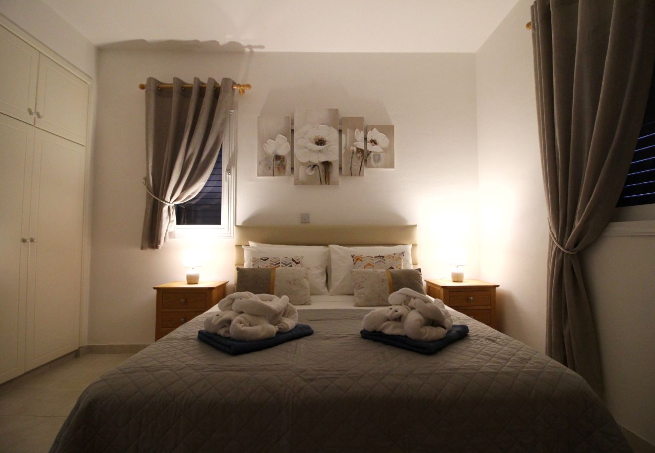 Апартаменты на Paphos - STAY Regina Apartment