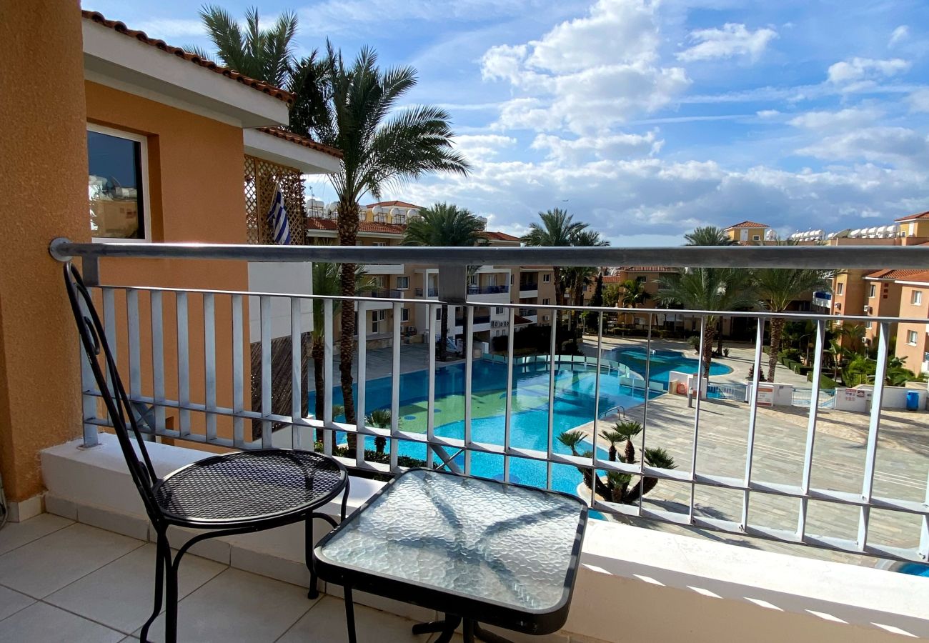 Апартаменты на Paphos - STAY Iris Apartment