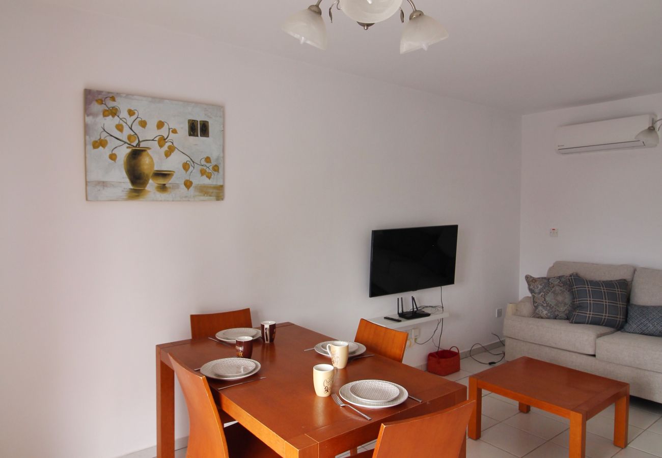 Апартаменты на Paphos - STAY Iris Apartment