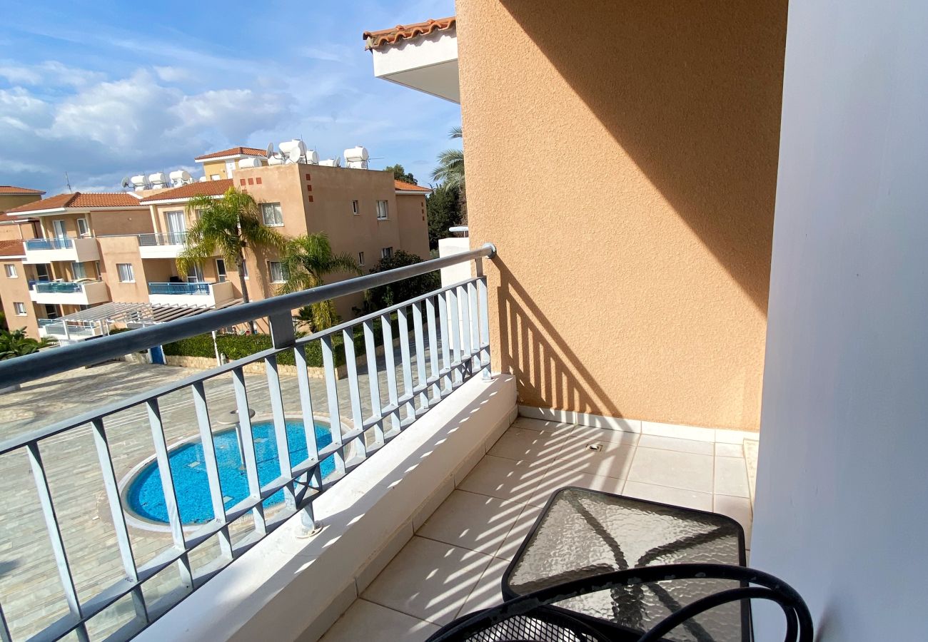 Апартаменты на Paphos - STAY Iris Apartment