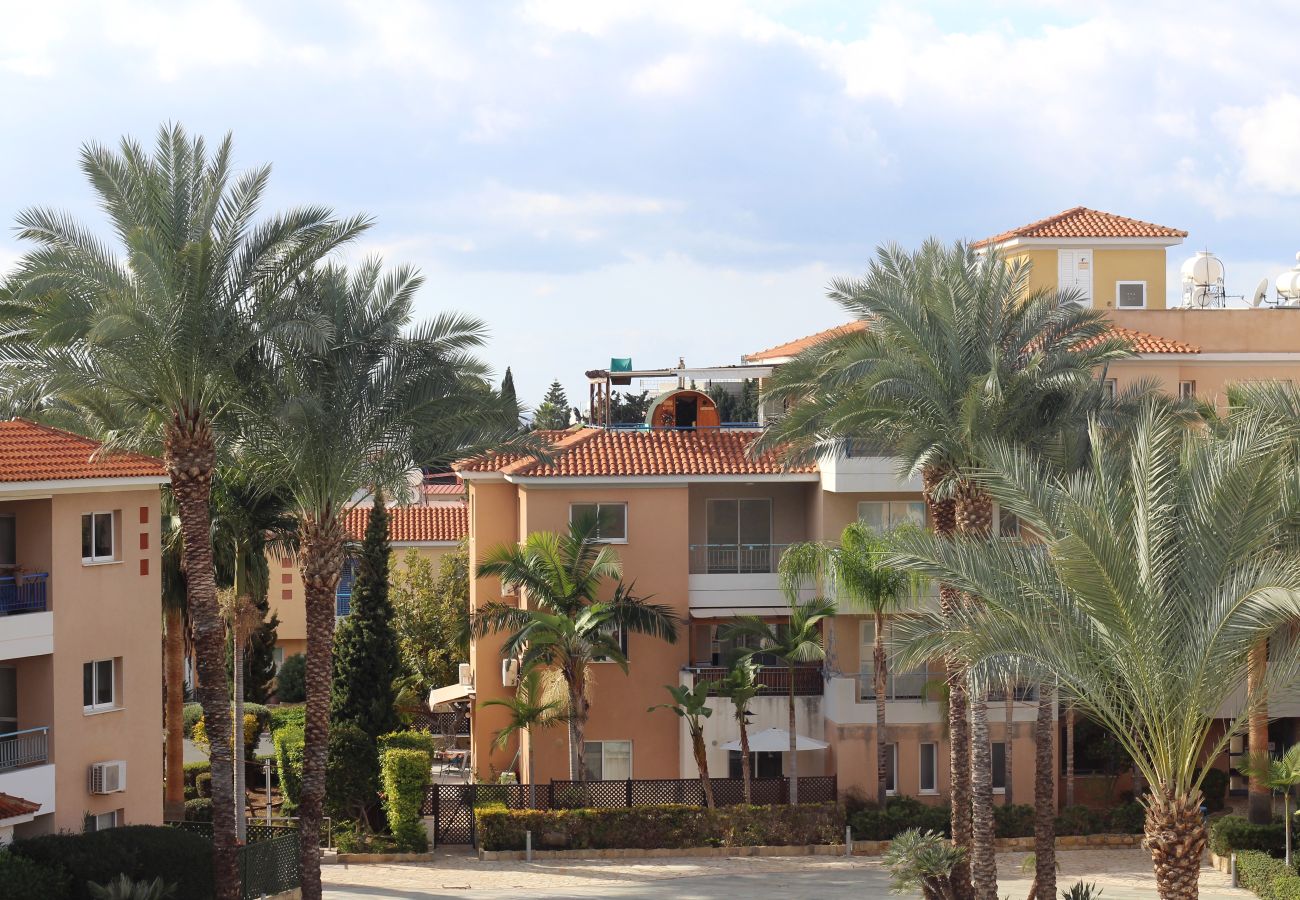 Апартаменты на Paphos - STAY Iris Apartment