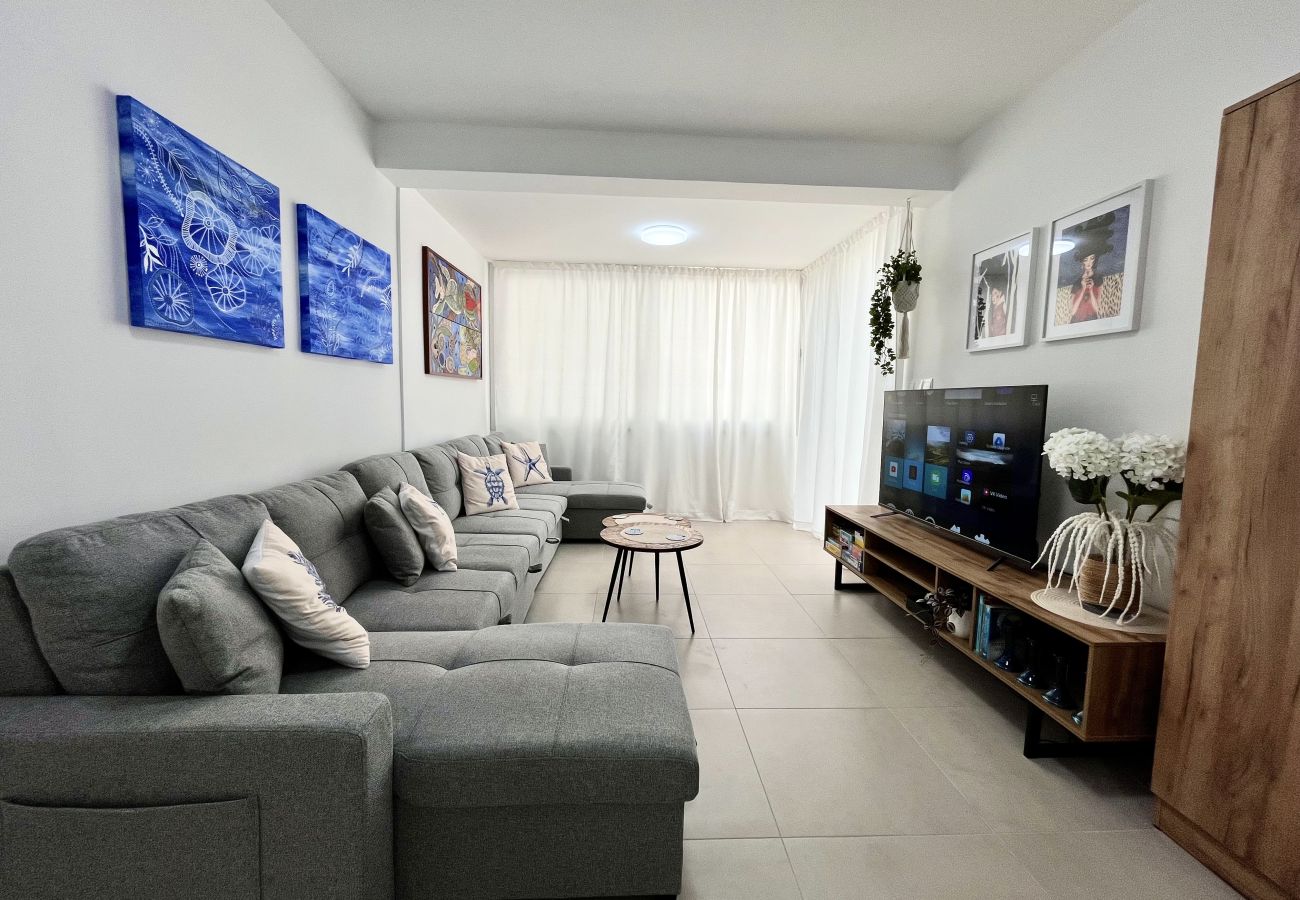 Апартаменты на Larnaca - STAY Blue House 