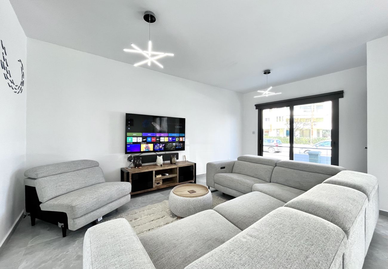 Дом на Agios Athanasios - STAY Lumière House