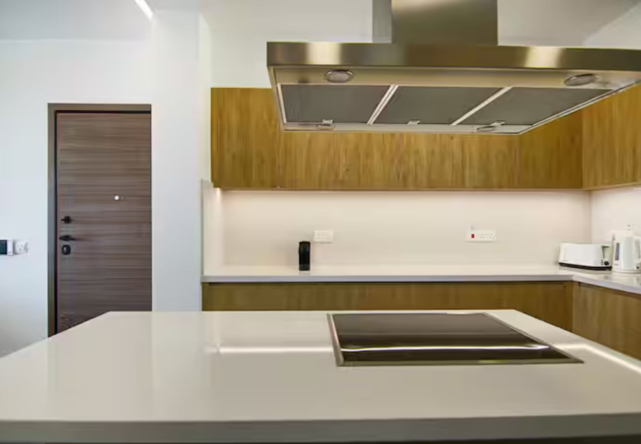 Апартаменты на Agios Athanasios - STAY Hideaway City View Apartment 102